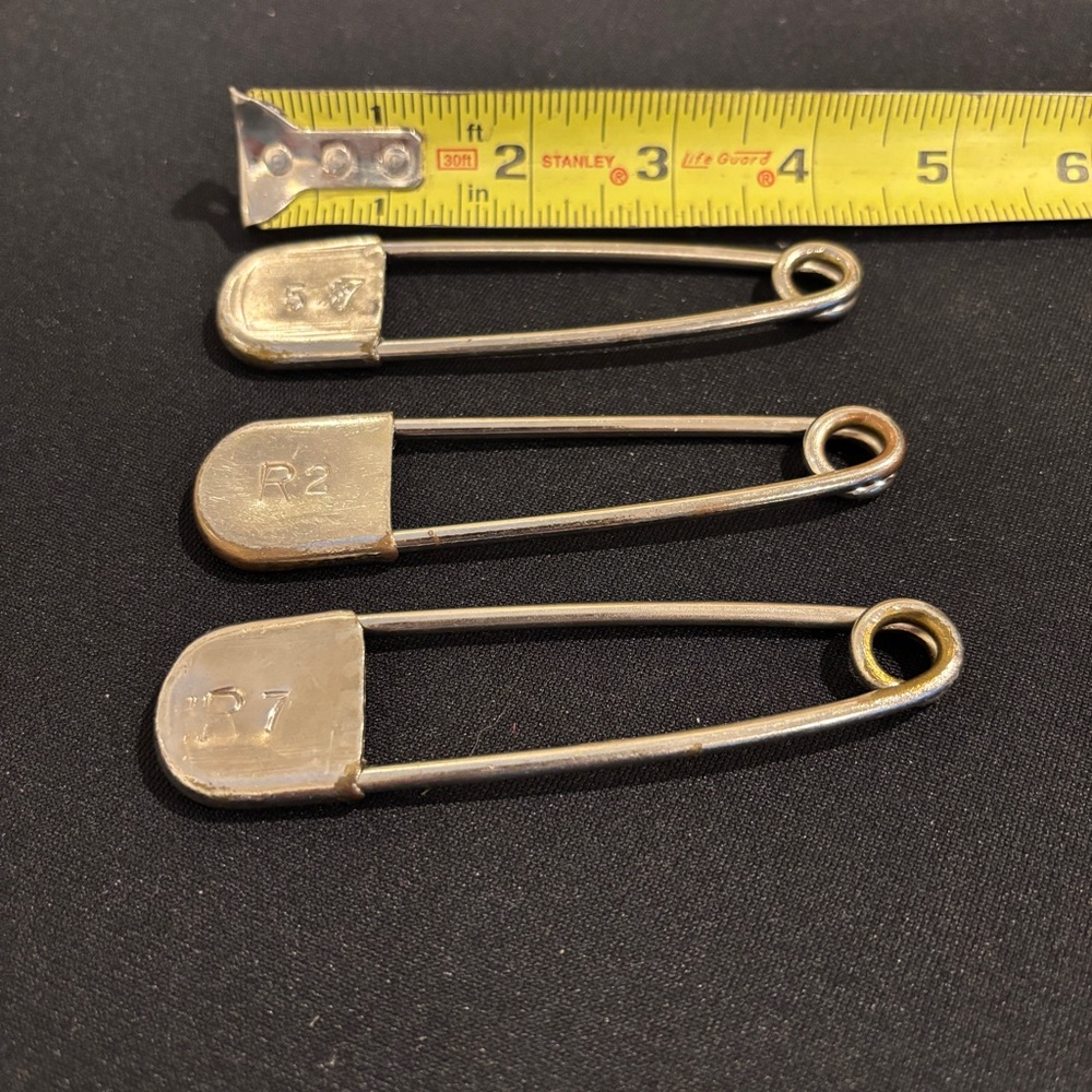 Lot Of 3 Vintage Military Laundry Horse Blanket Safety Pins 4 1/4” - Picture 2 of 5
